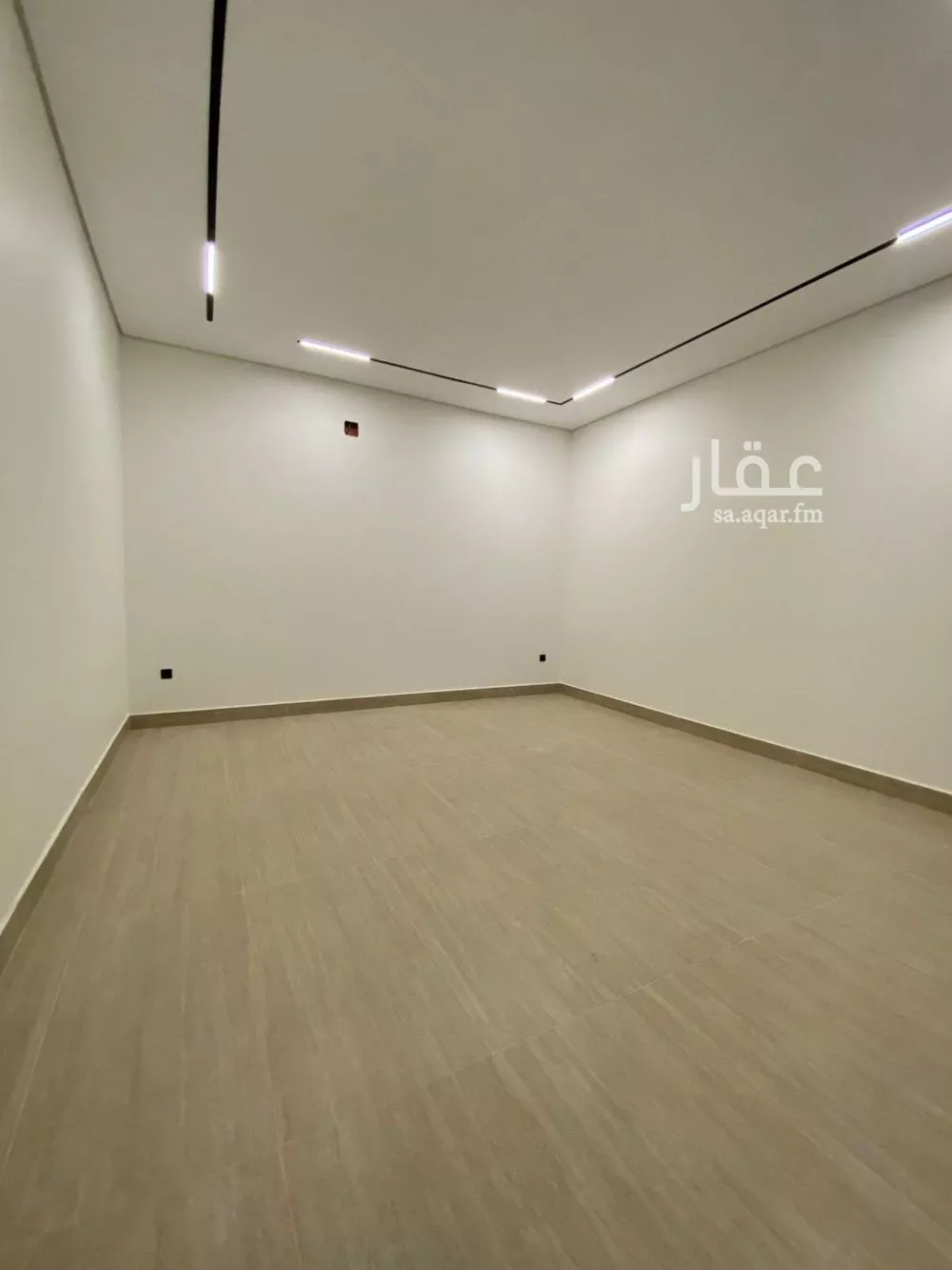 6 bedroom villa in Al Mahdiyyah 24