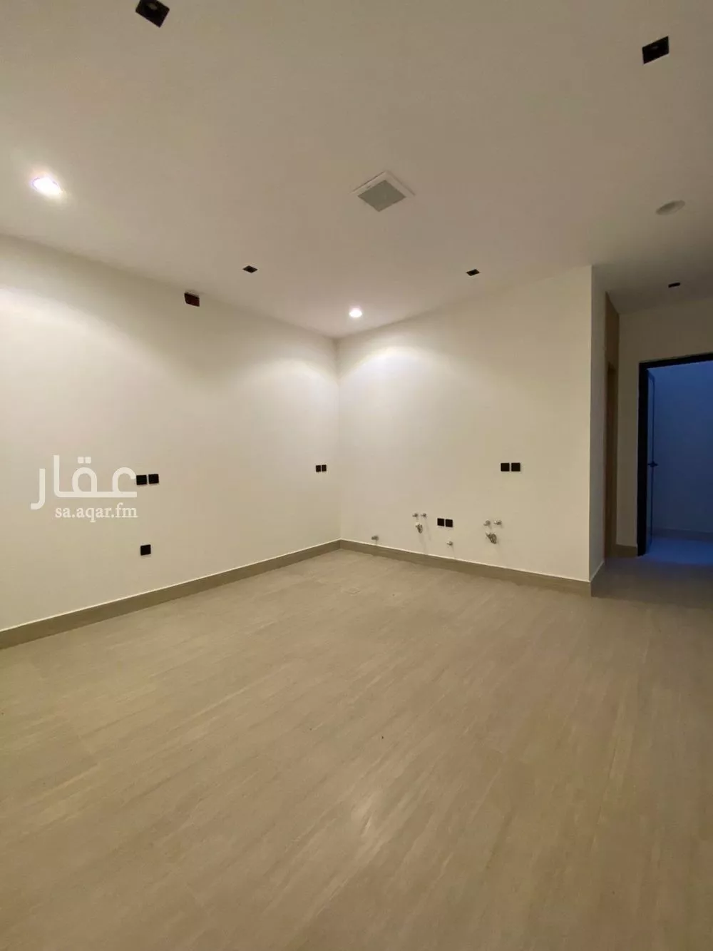 6 bedroom villa in Al Mahdiyyah 10