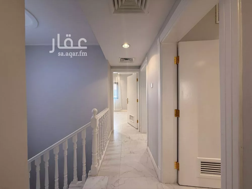 فيلا 3 غرف في النخيل 28