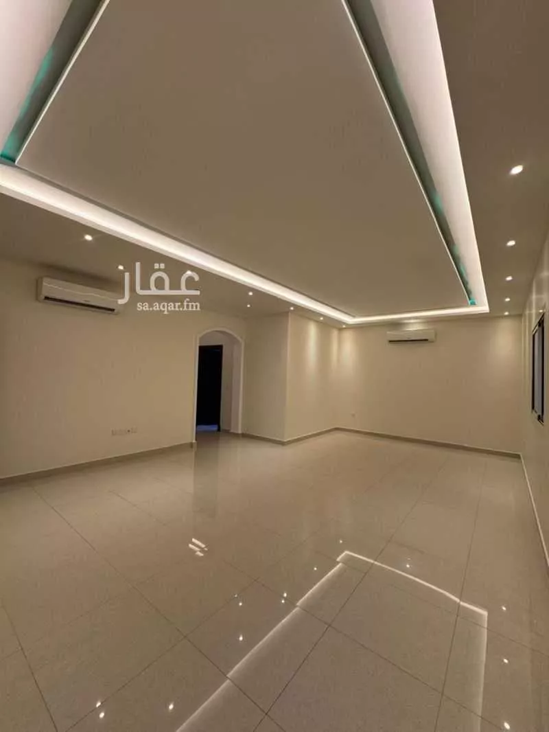 3 bedroom apartment in Al Salamah 8