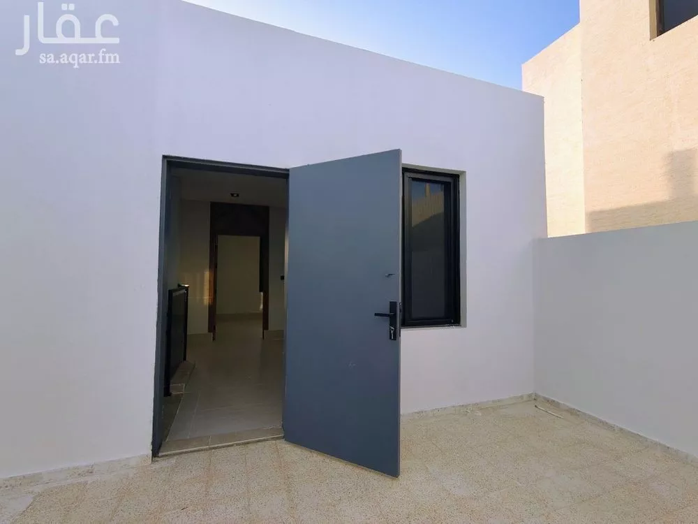 4 bedroom villa in Okaz 11