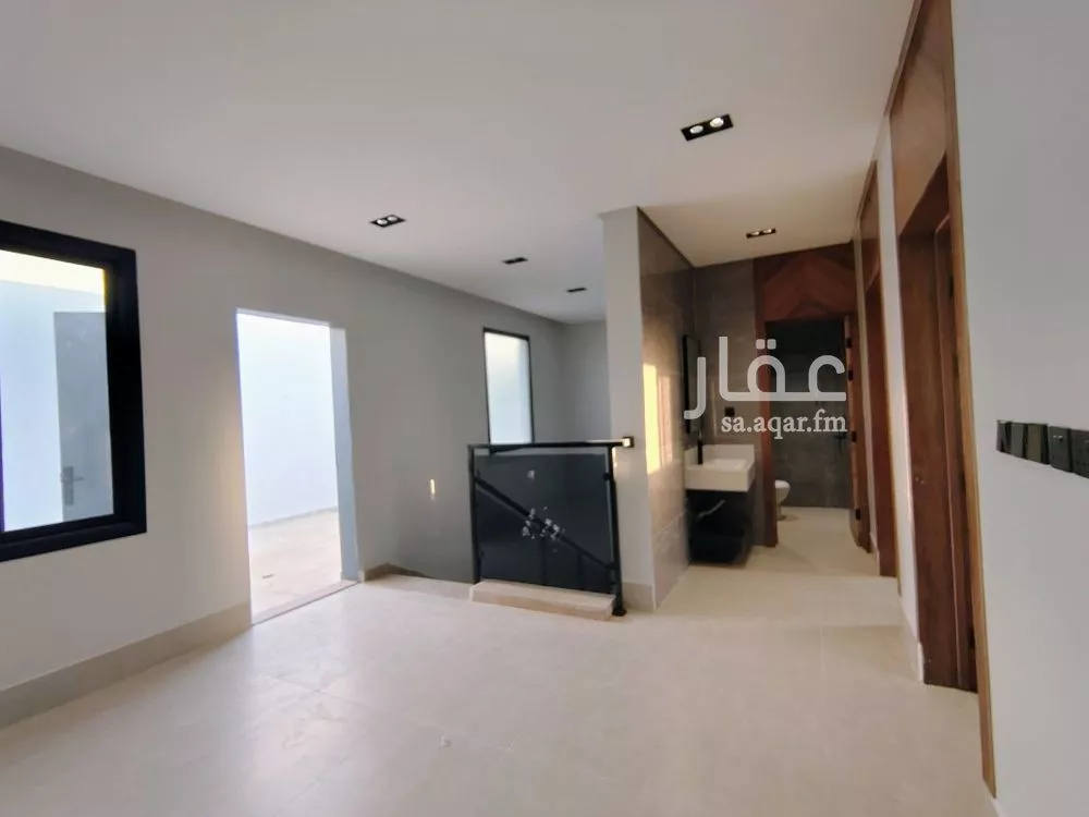 4 bedroom villa in Okaz 8