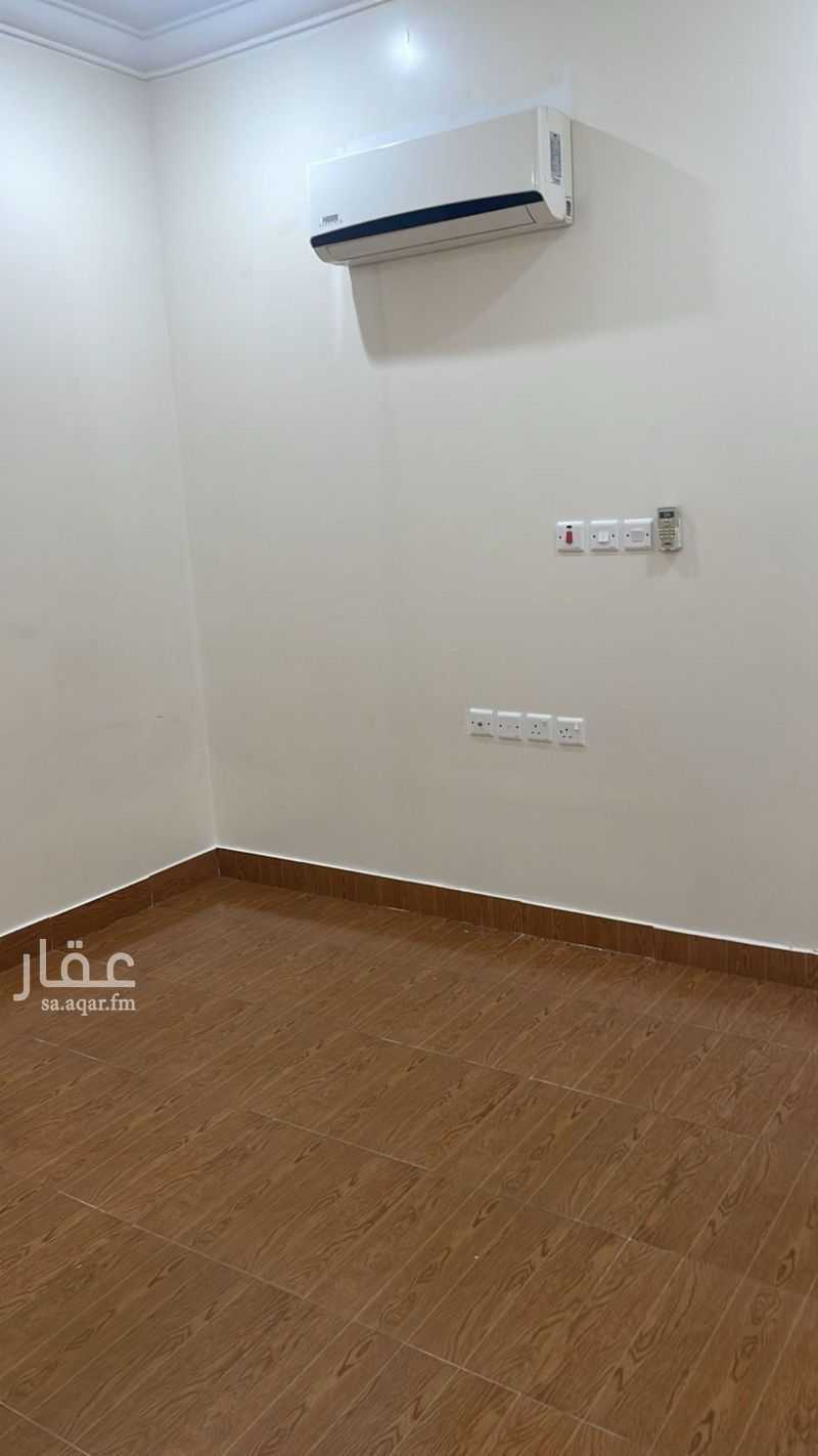 4 bedroom villa in Al Malqa, Riyadh 6