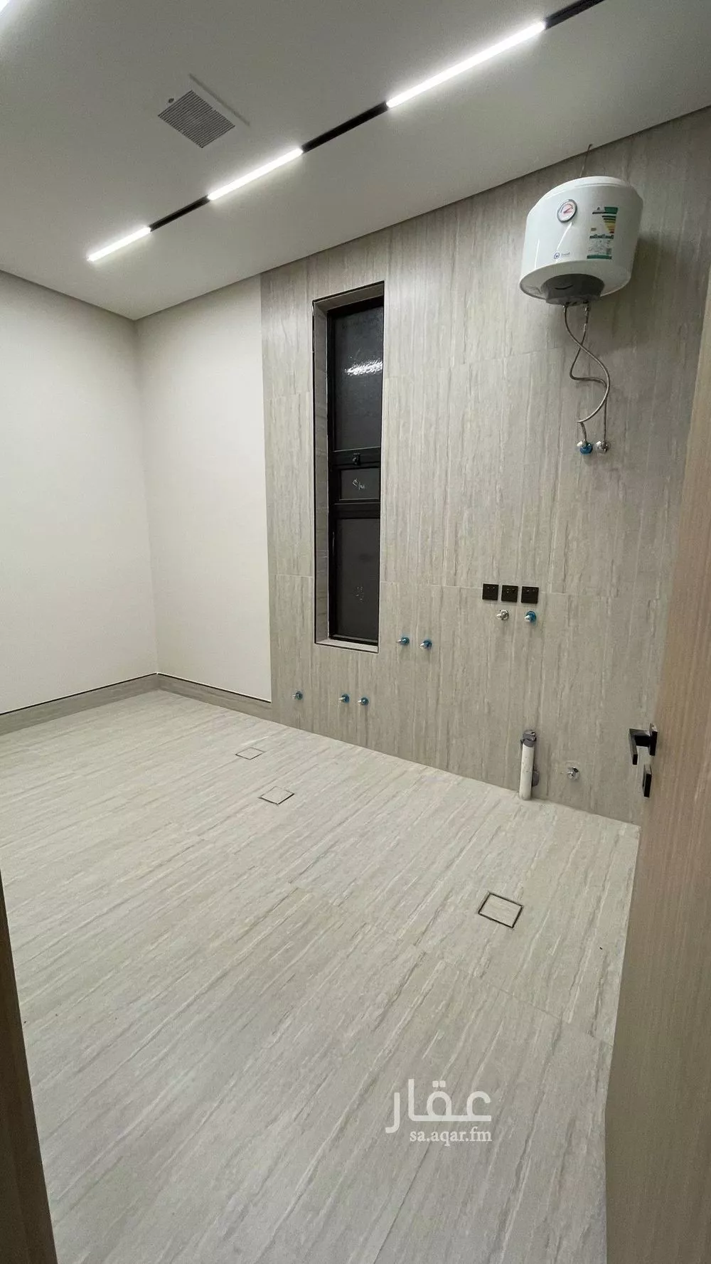 5 bedroom villa in Al Mahdiyyah 21