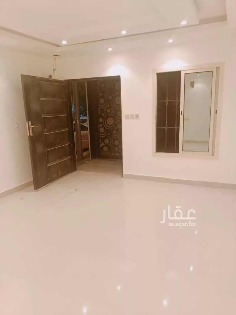 فيلا 5 غرف في ظهرة لبن 5