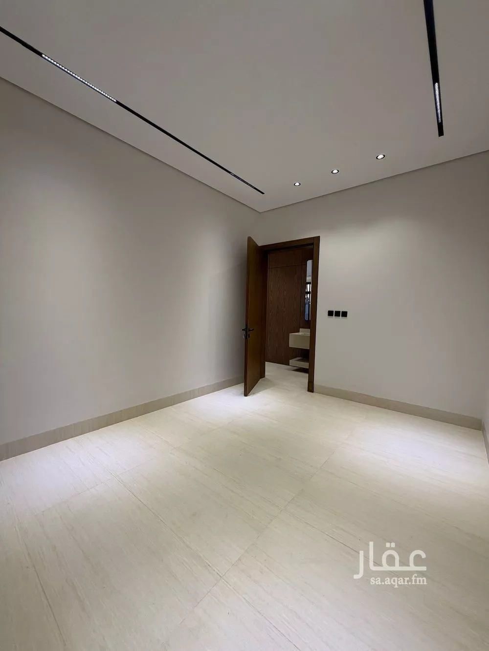 6 bedroom villa in Al Mahdiyyah 7