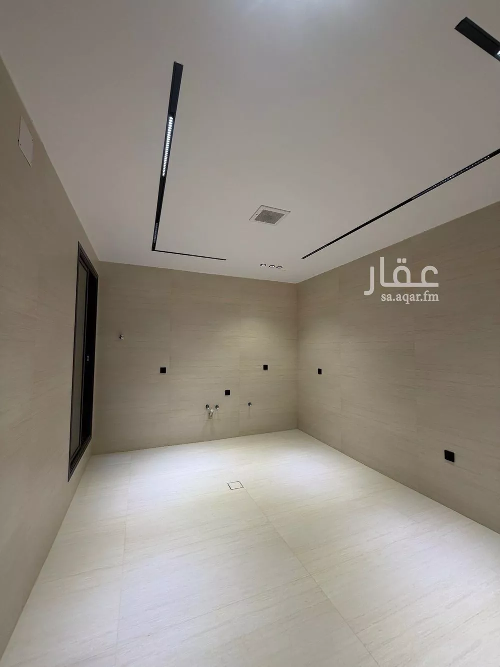 6 bedroom villa in Al Mahdiyyah 10