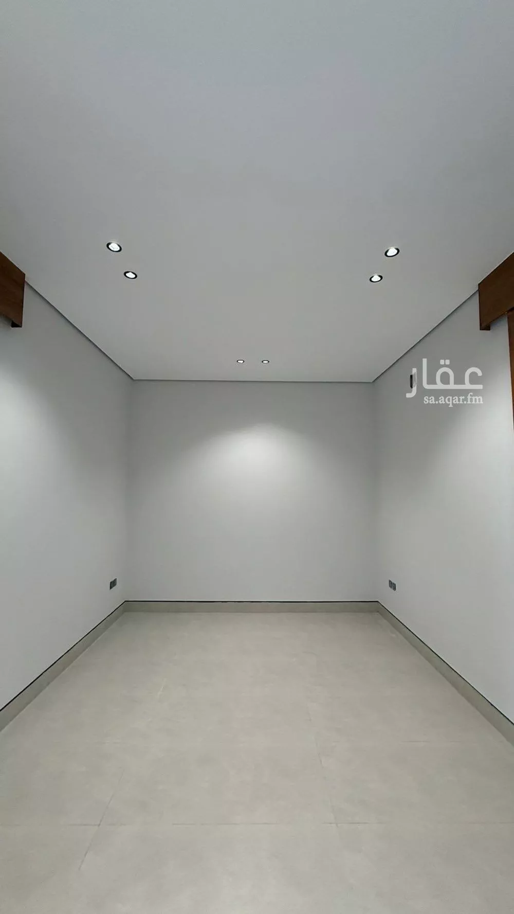 فيلا 6 غرف في المهدية 8