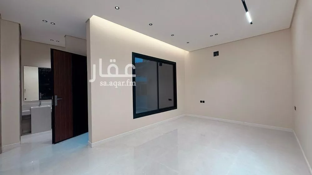 فيلا 6 غرف في طويق 11