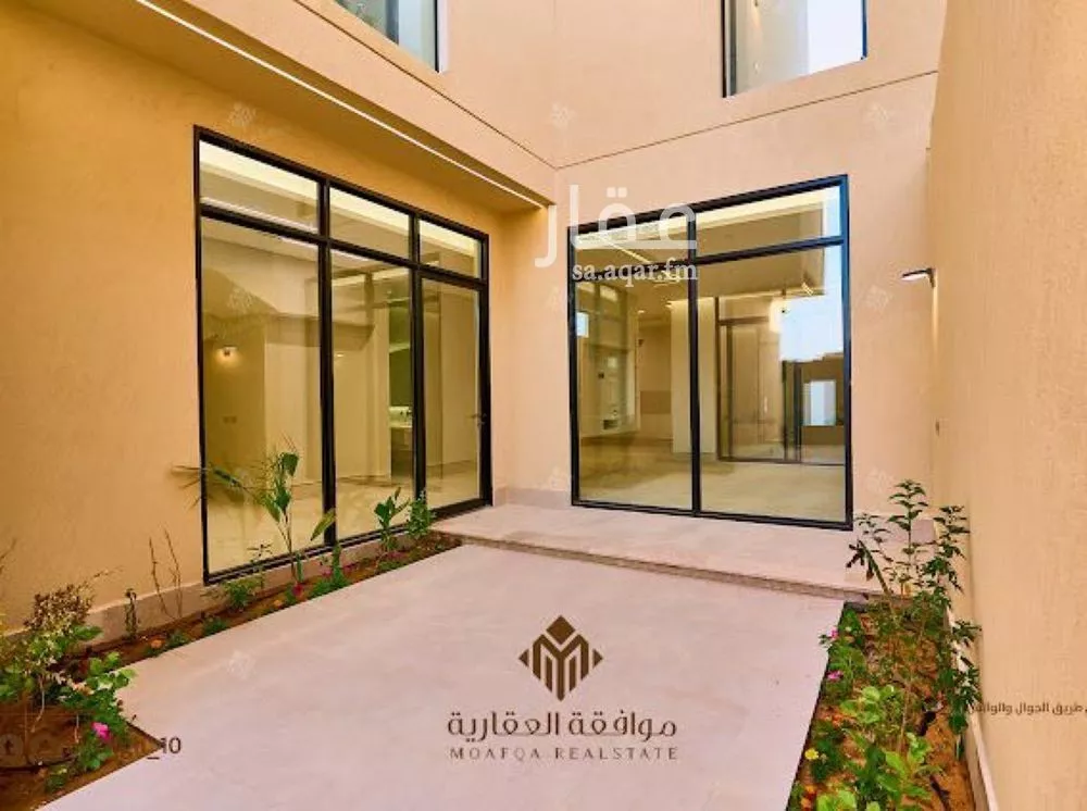 5 bedroom villa in Al Mahdiyyah 17