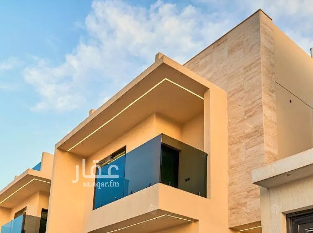 5 bedroom villa in Al Mahdiyyah 4