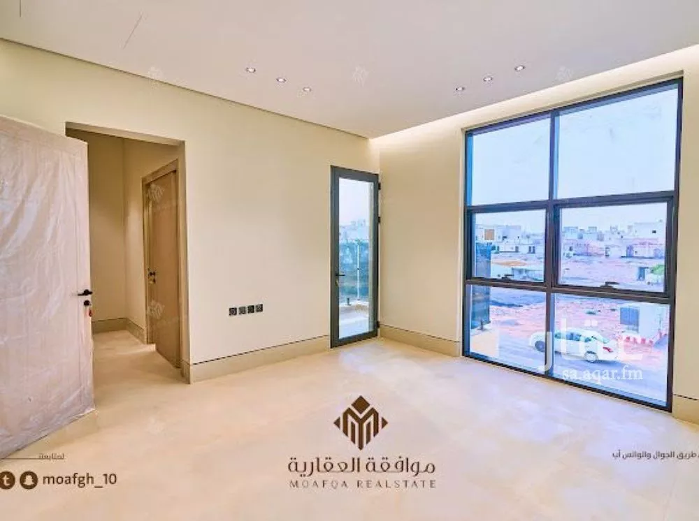 5 bedroom villa in Al Mahdiyyah 9