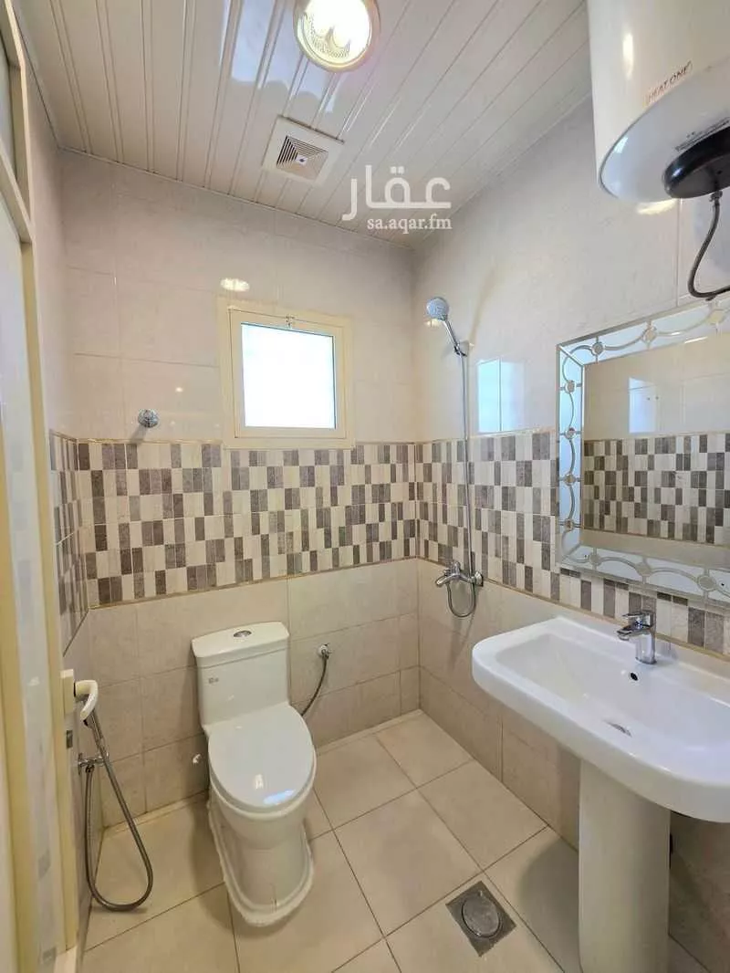 3 bedroom apartment in Dahiat King Fahd 6