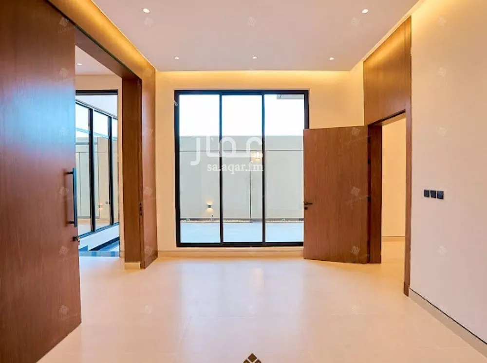 6 bedroom villa in Al Mahdiyyah 13
