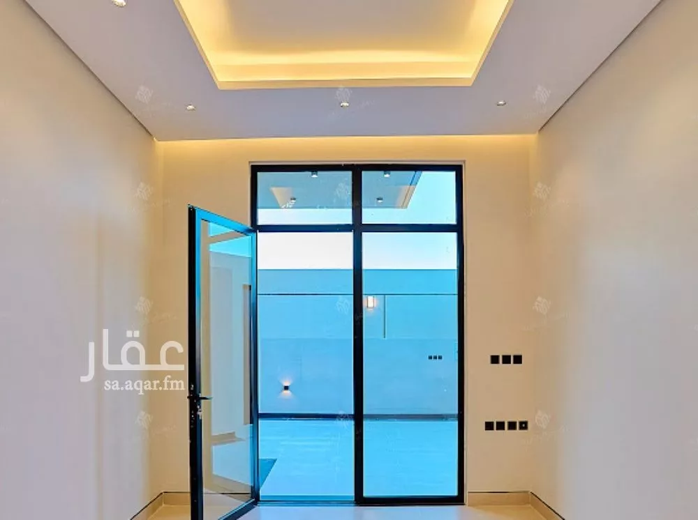6 bedroom villa in Al Mahdiyyah 4