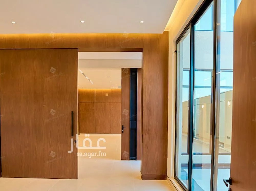 6 bedroom villa in Al Mahdiyyah 6
