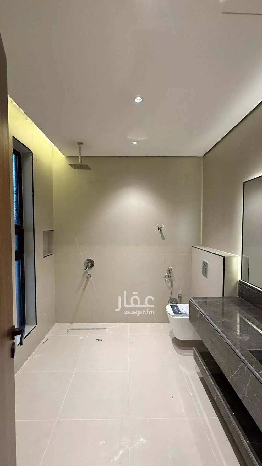 6 bedroom villa in Al Mahdiyyah 18