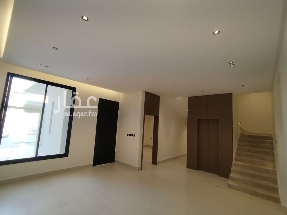 3 bedroom villa in Tuwaiq, Riyadh 11