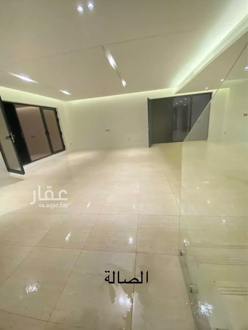 5 bedroom villa in Al Aridh 3