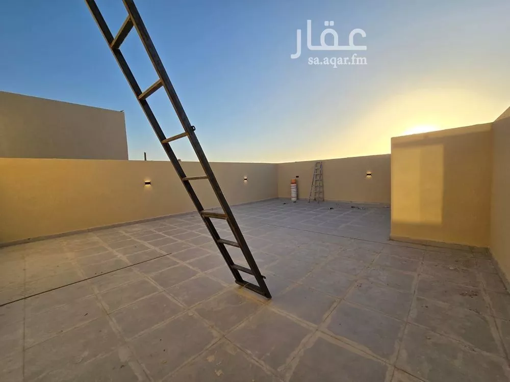 4 bedroom villa in Al Narjis 6