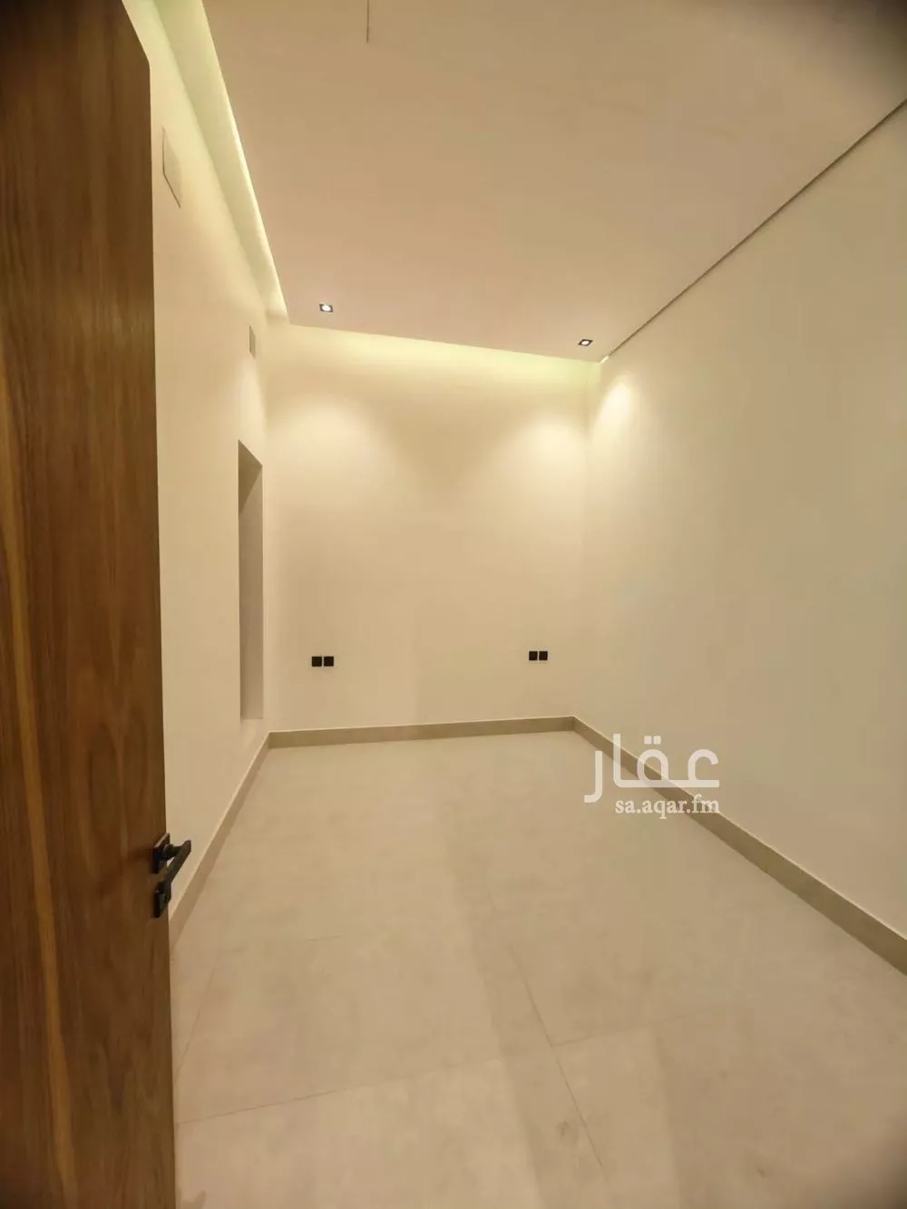 4 bedroom villa in Al Narjis 8