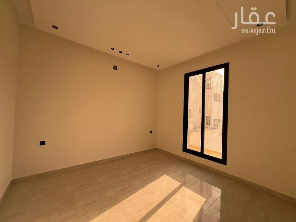 5 bedroom apartment in Al Hazm 14
