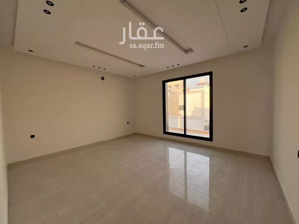 5 bedroom apartment in Al Hazm 21