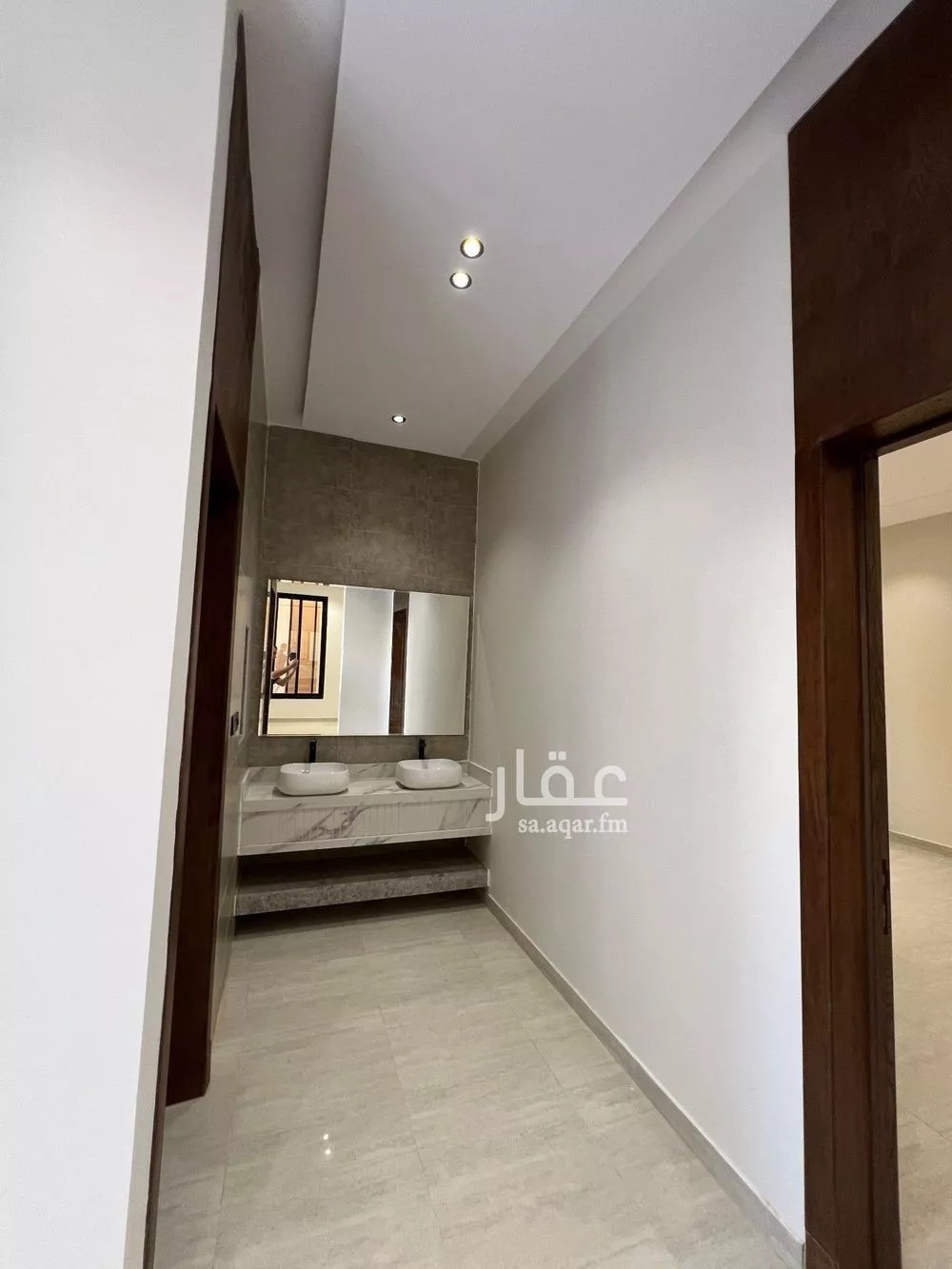 5 bedroom apartment in Al Hazm 25