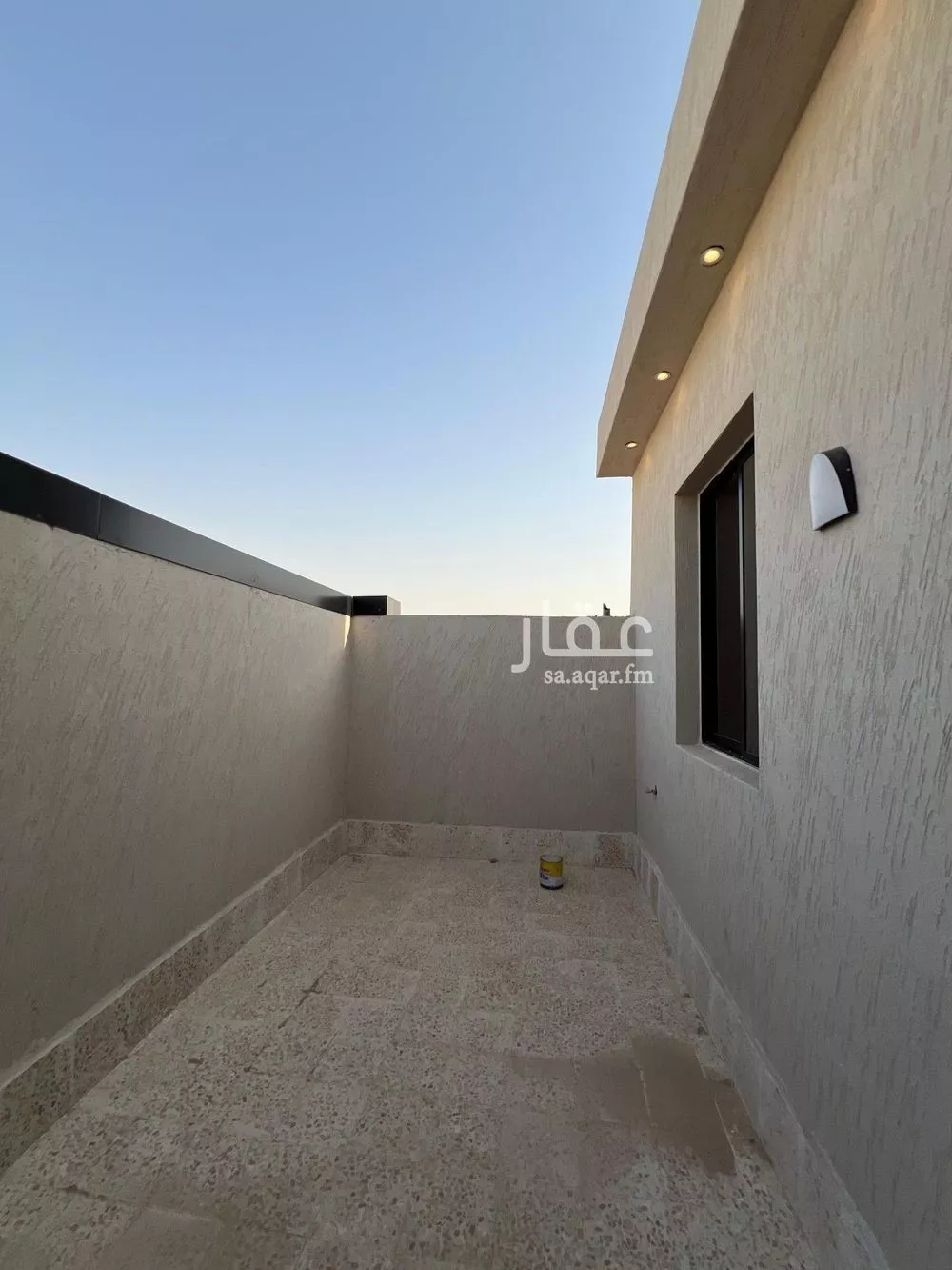 5 bedroom apartment in Al Hazm 4