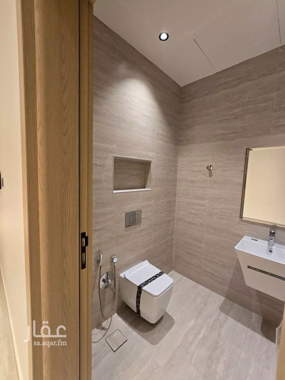 3 bedroom apartment in Al Munsiyah 12