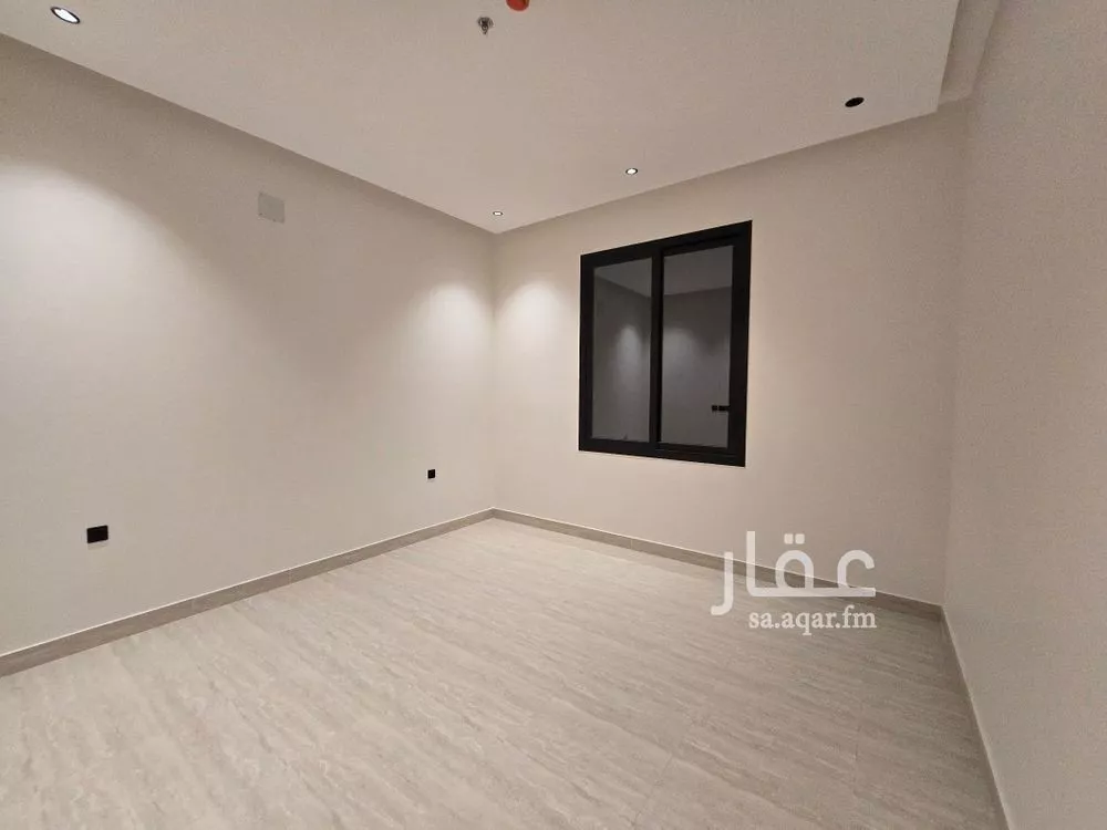 3 bedroom apartment in Al Munsiyah 4