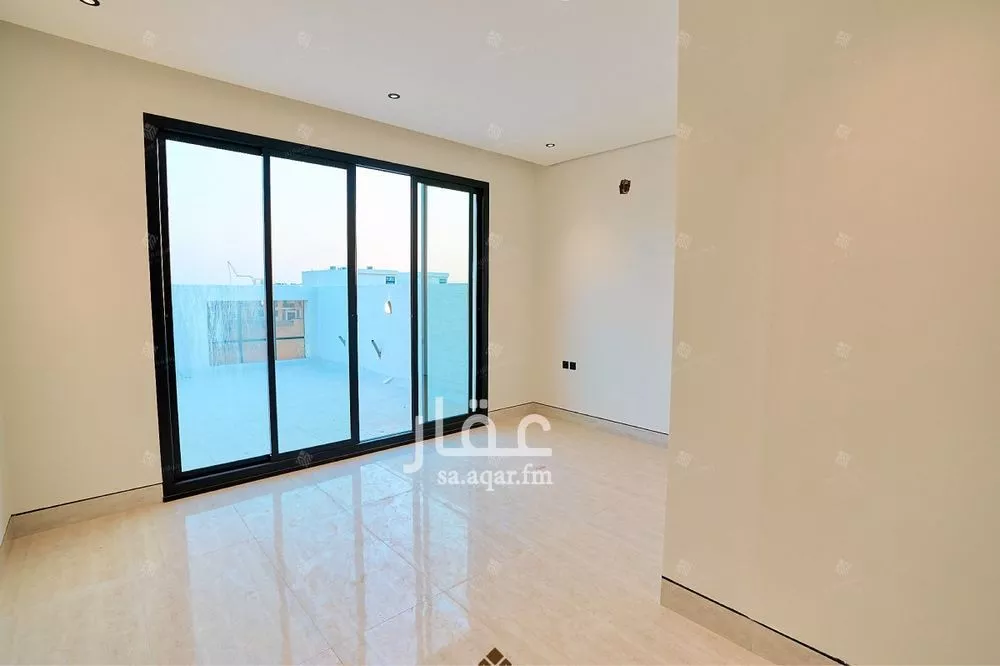 5 bedroom villa in Al Mahdiyyah 29