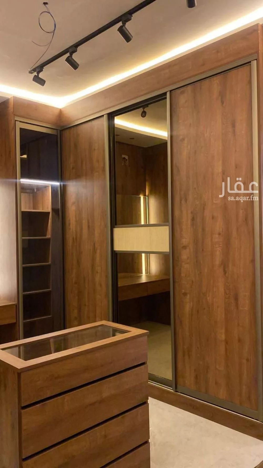5 bedroom villa in Al Rimal 13