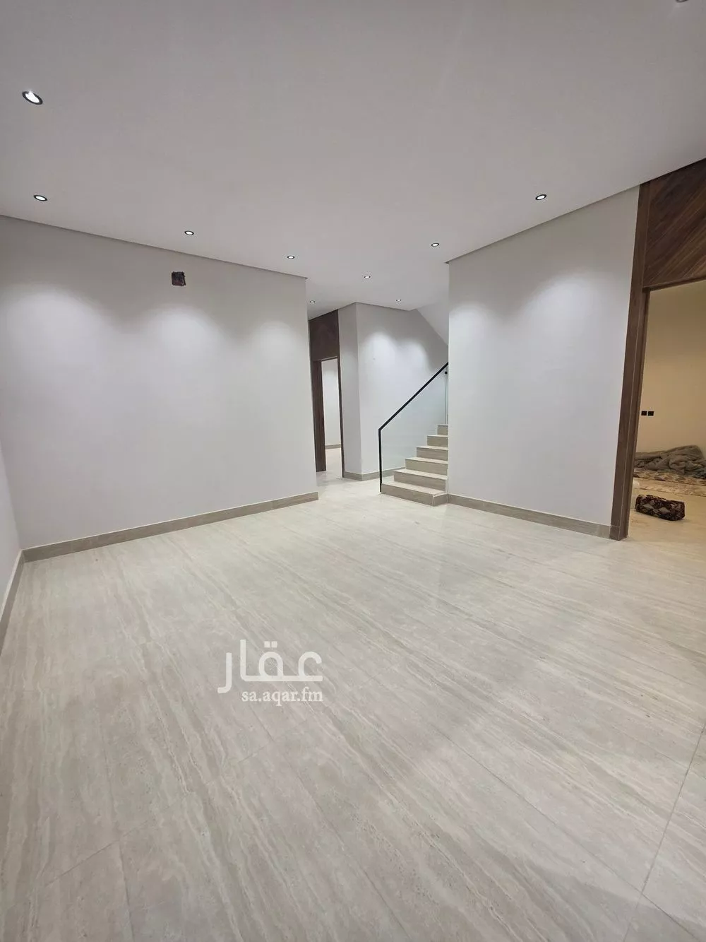5 bedroom villa in Tuwaiq 2