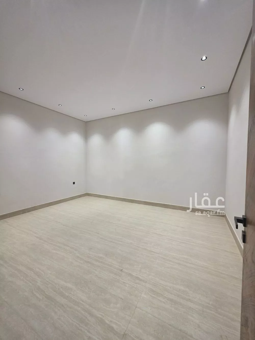 5 bedroom villa in Tuwaiq 6