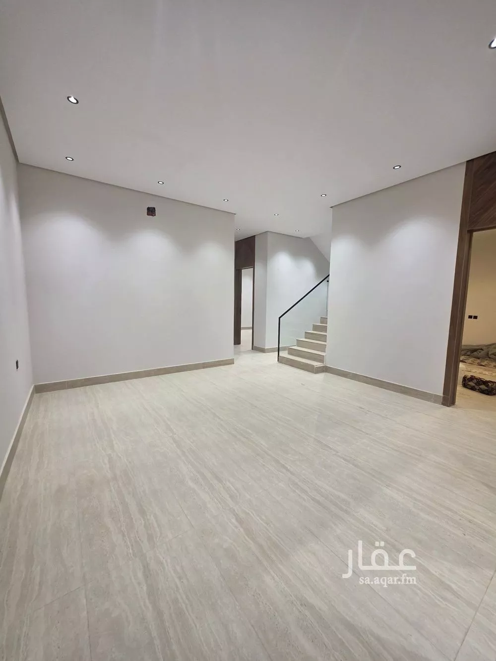 5 bedroom villa in Tuwaiq 8