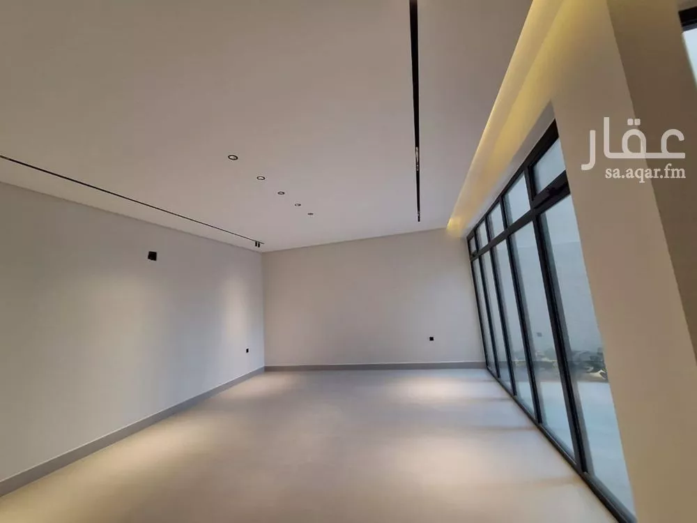 5 bedroom villa in Al Mahdiyyah 5