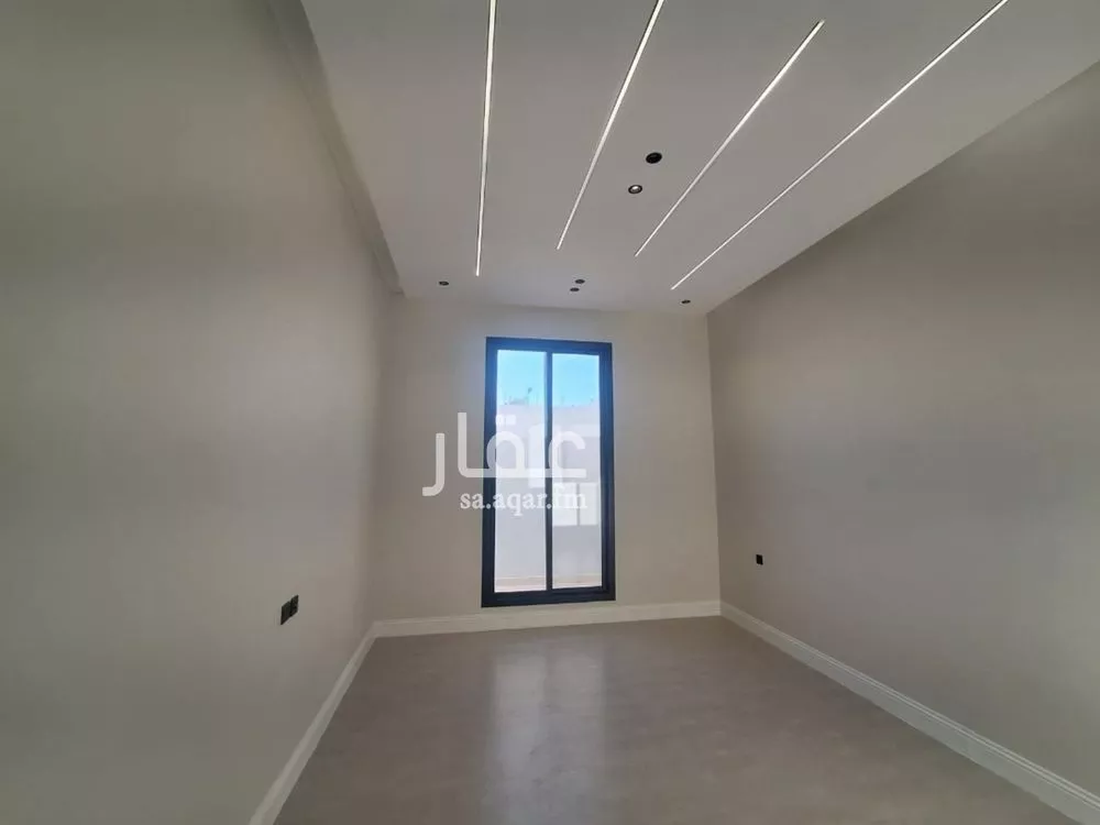 6 bedroom villa in Dhahrat Laban 2