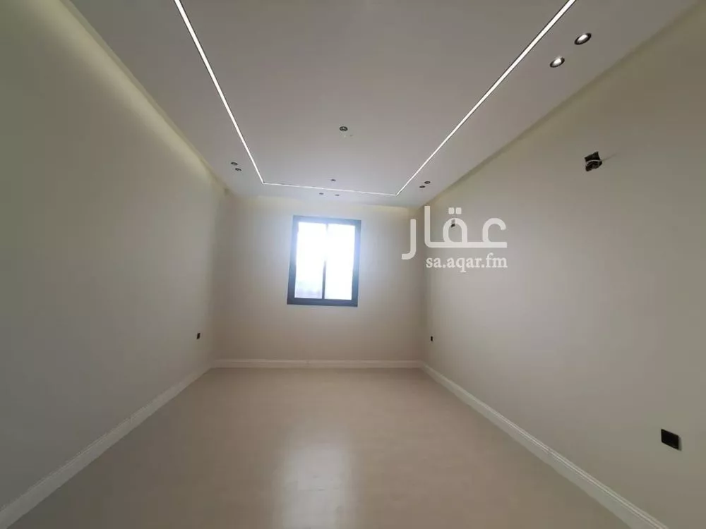 6 bedroom villa in Dhahrat Laban 4