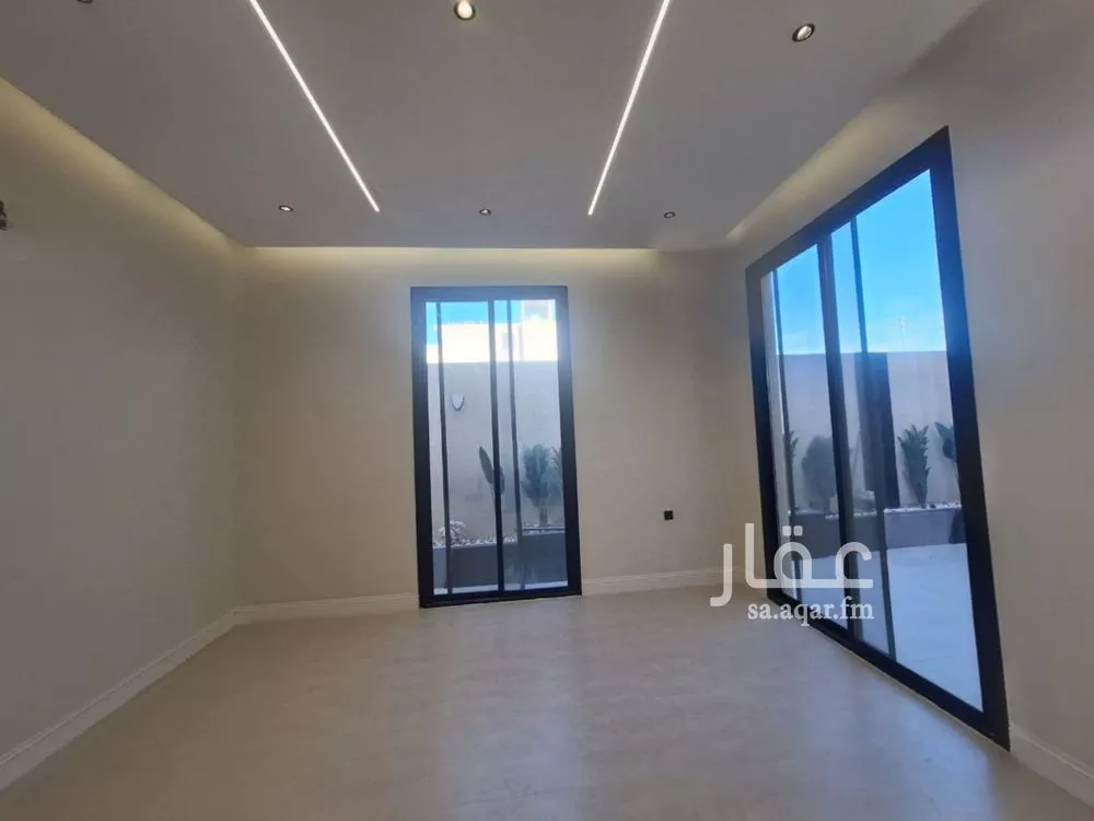 6 bedroom villa in Dhahrat Laban 5