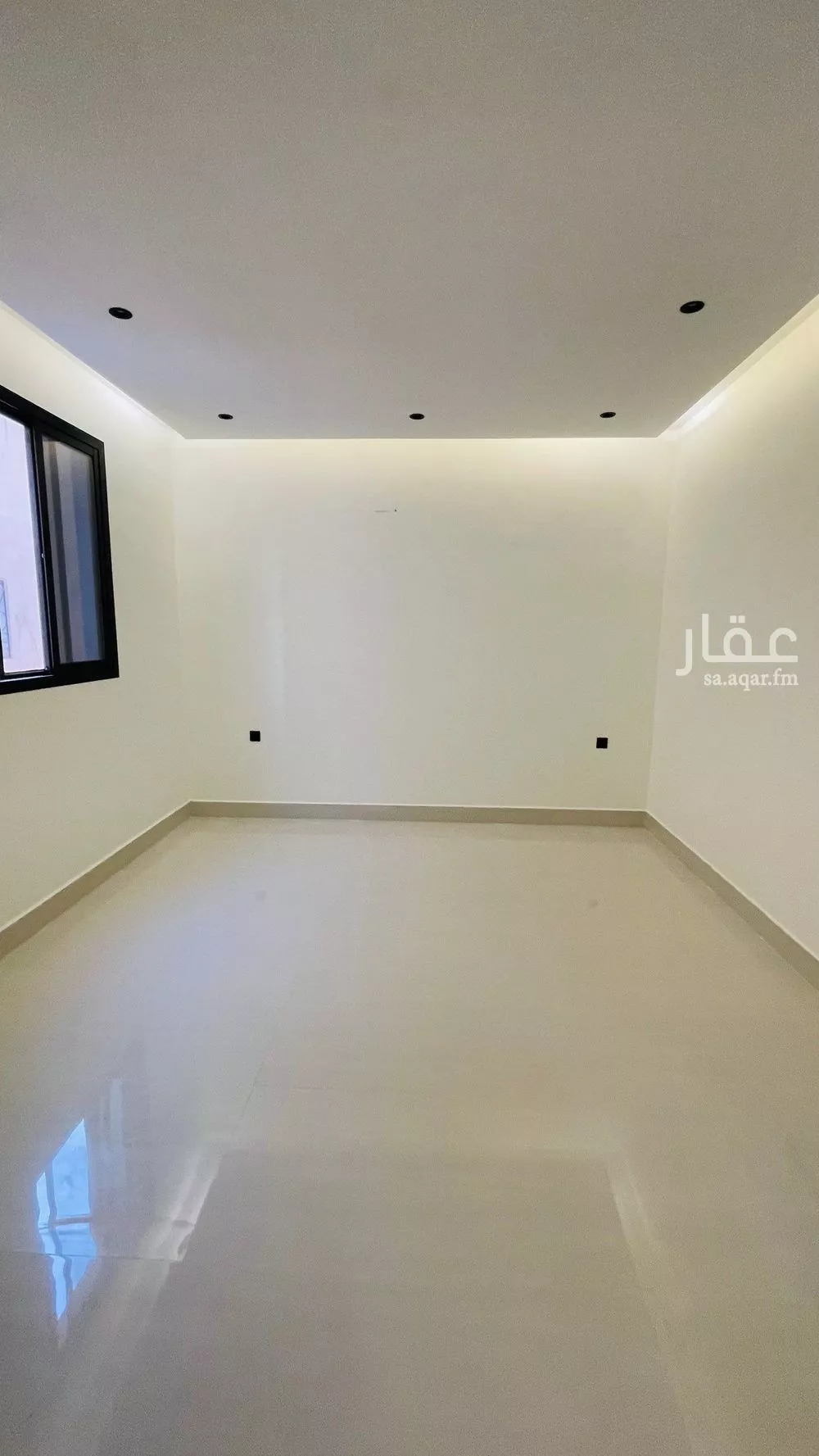 5 bedroom villa in Al Uraija Al Gharbiyah 13