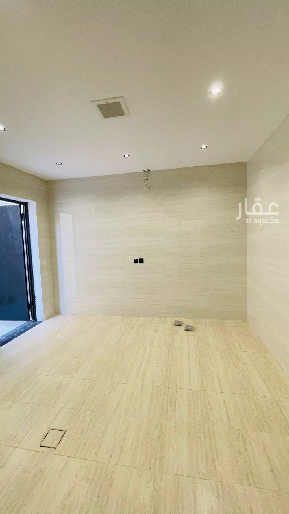 5 bedroom villa in Al Uraija Al Gharbiyah 4