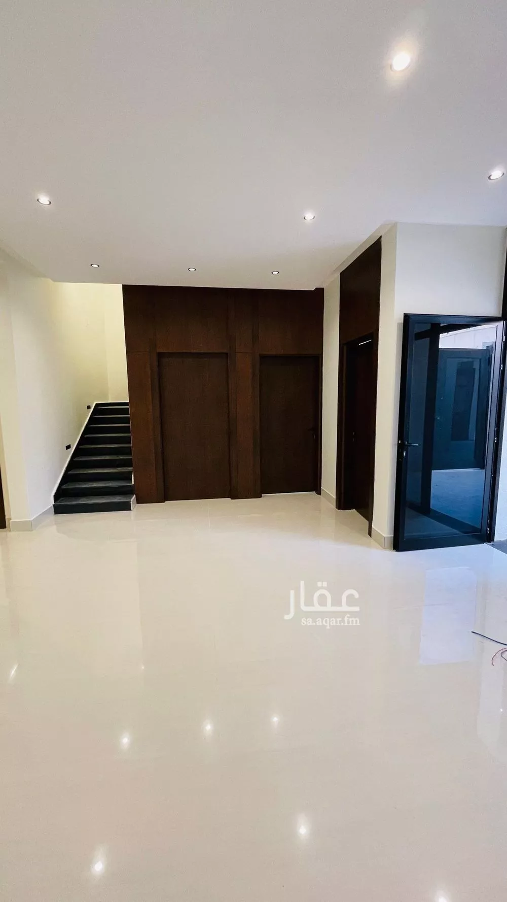 5 bedroom villa in Al Uraija Al Gharbiyah 6