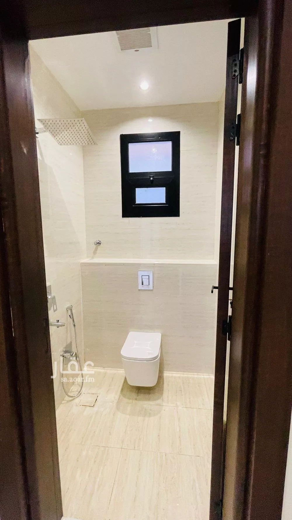 5 bedroom villa in Al Uraija Al Gharbiyah 8