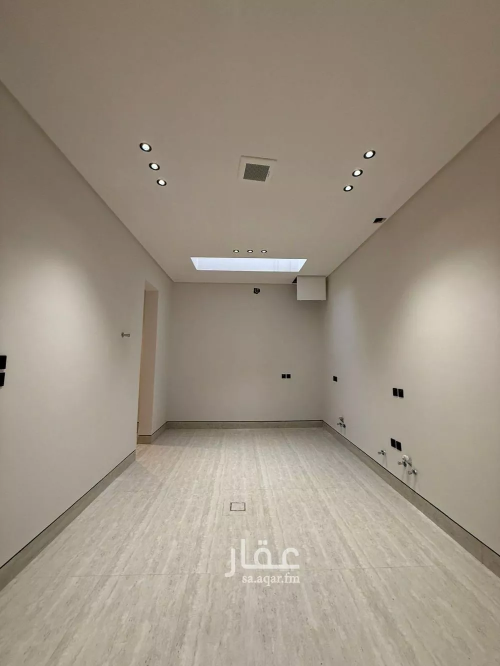 6 bedroom villa in Al Mahdiyyah 10