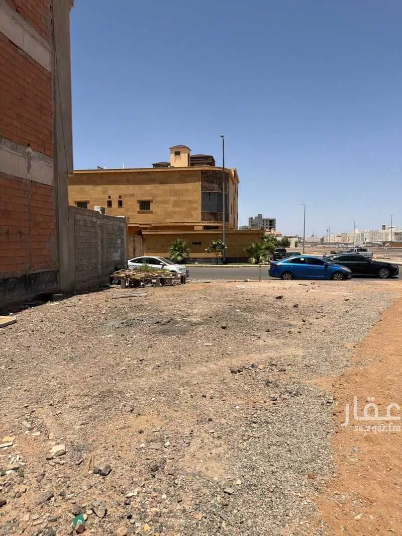 602 sqm land in Mudhainib 8