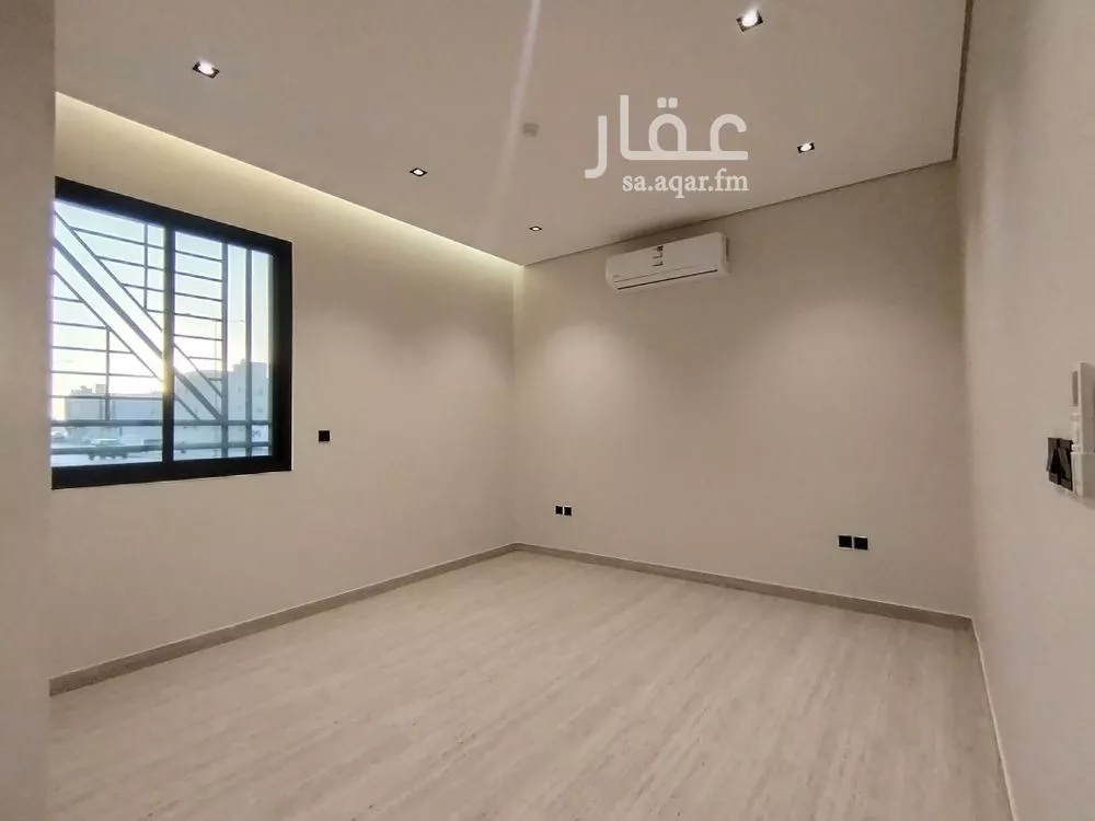 6 bedroom villa in Dhahrat Laban 10