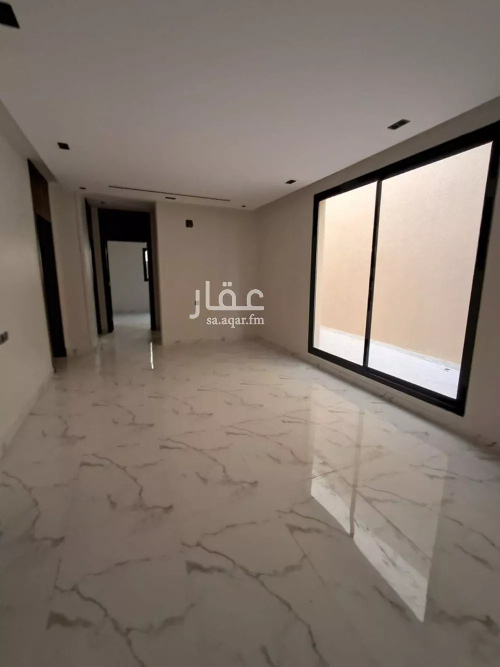 فيلا 5 غرف في طويق 10