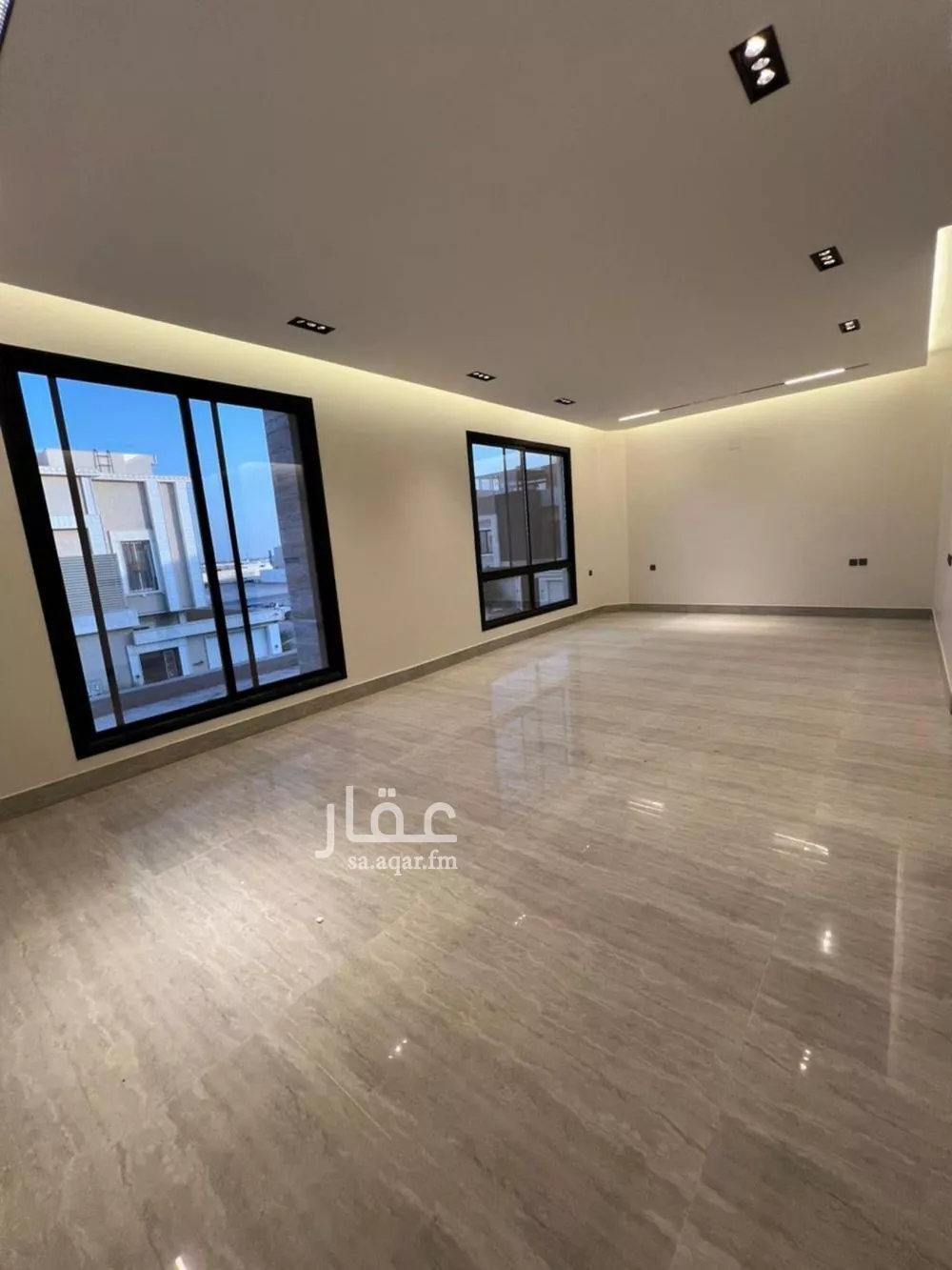 7 bedroom villa in Al Rimal 2