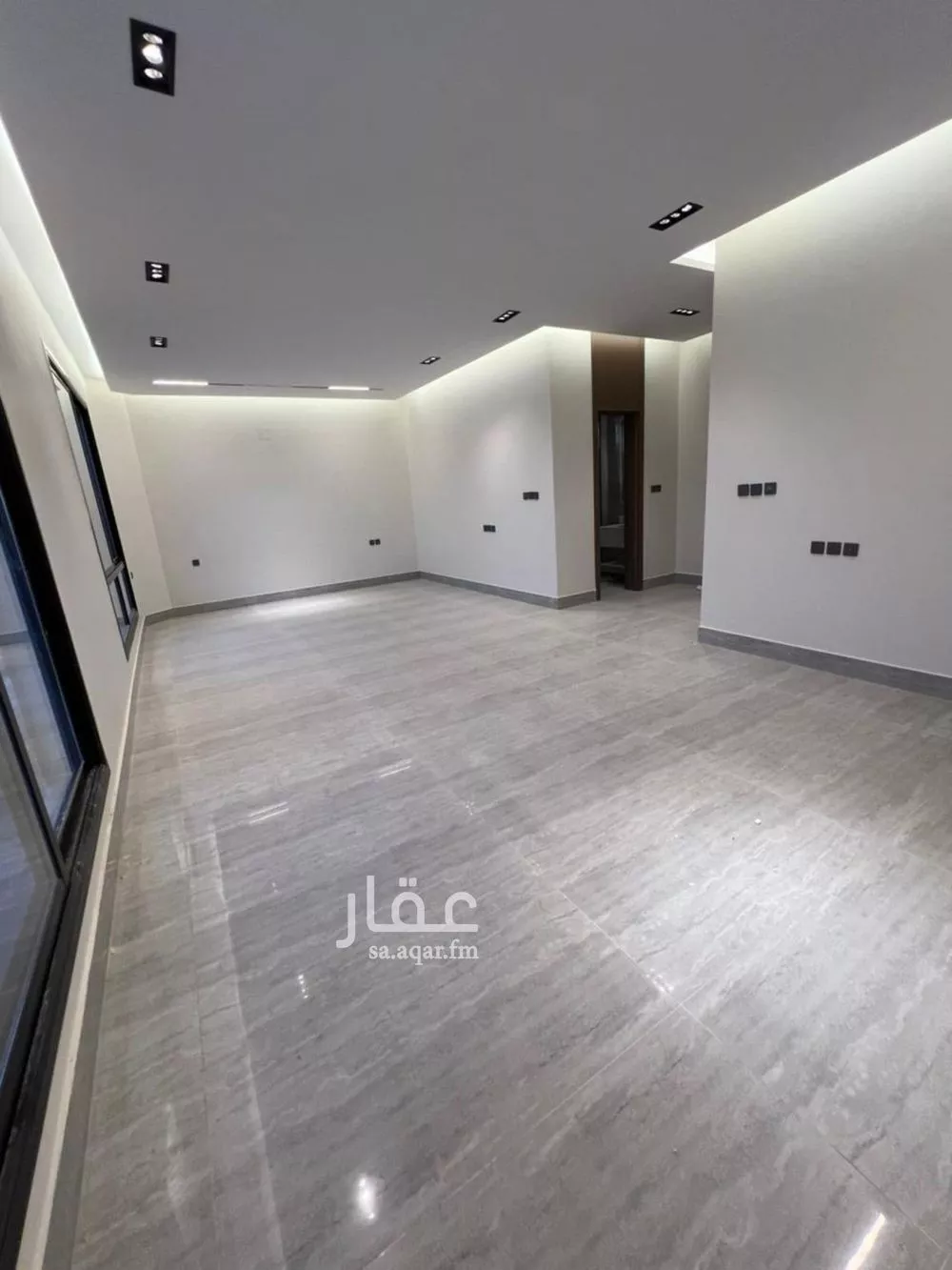 7 bedroom villa in Al Rimal 12
